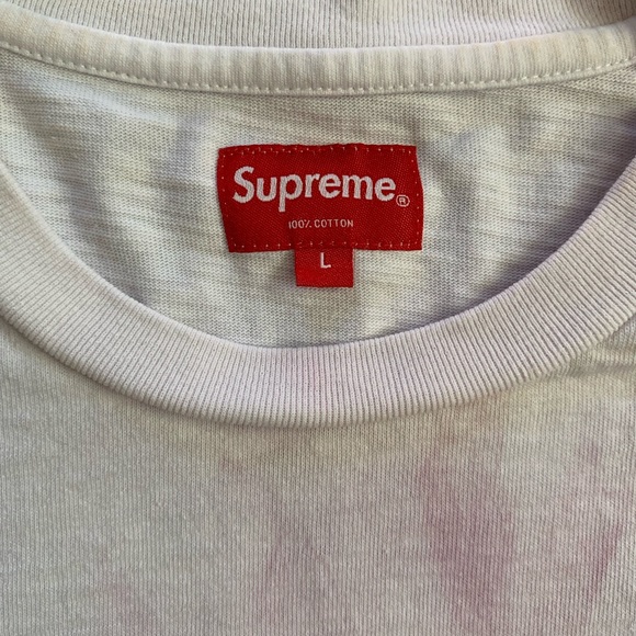 SUPREME shirt. - Picture 3 of 7
